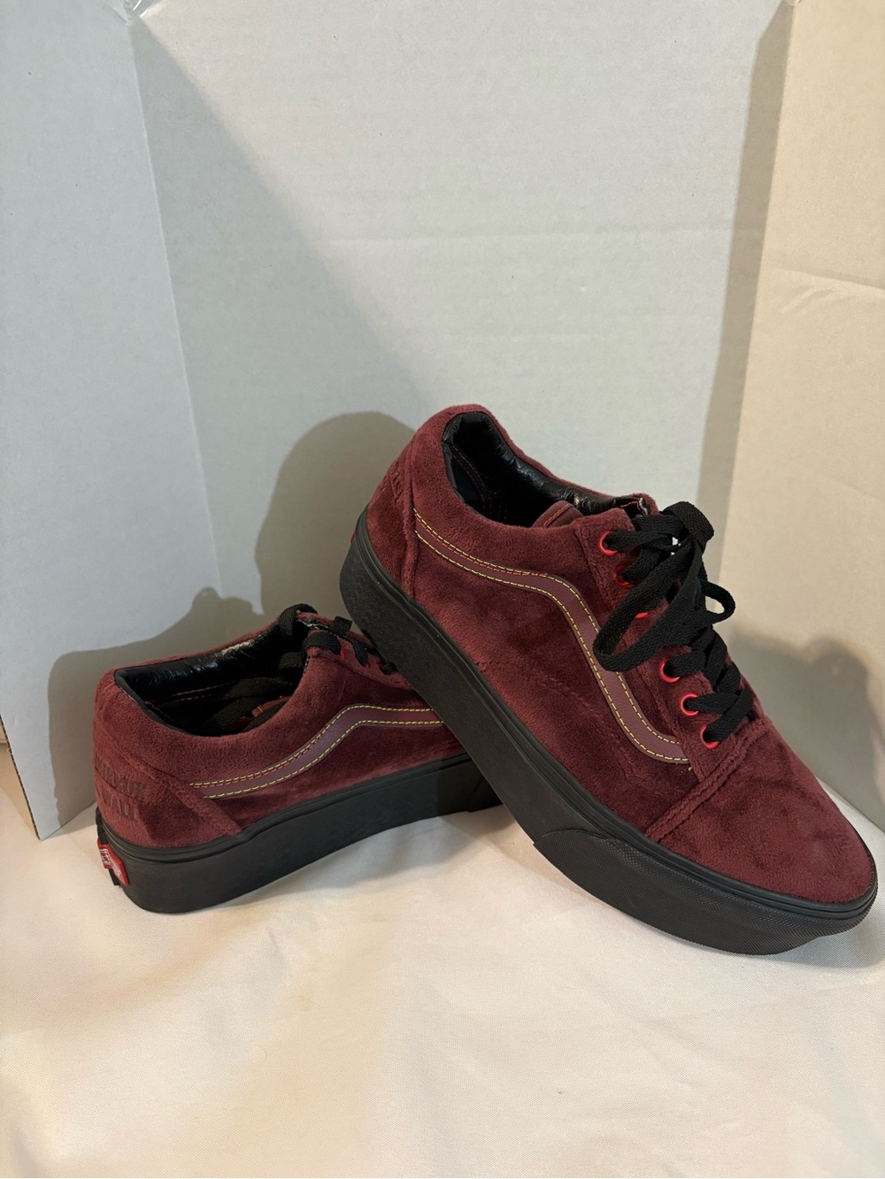 Poison Apple Disney 100 x Vans Old Skool Stackform sneakers burgundy velvet SZ 9